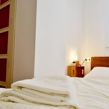 Hola Valencia - Holiday Apartments المظهر الخارجي الصورة